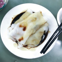 Steamed Rice-Roll With Beef
