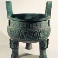 Bronze Vessels 青銅器皿<br />
