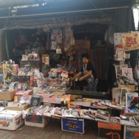 Book shop hap chai dong