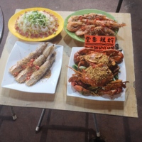 Night market seafood 