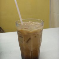 440px-Yuanyang_(drink).jpg